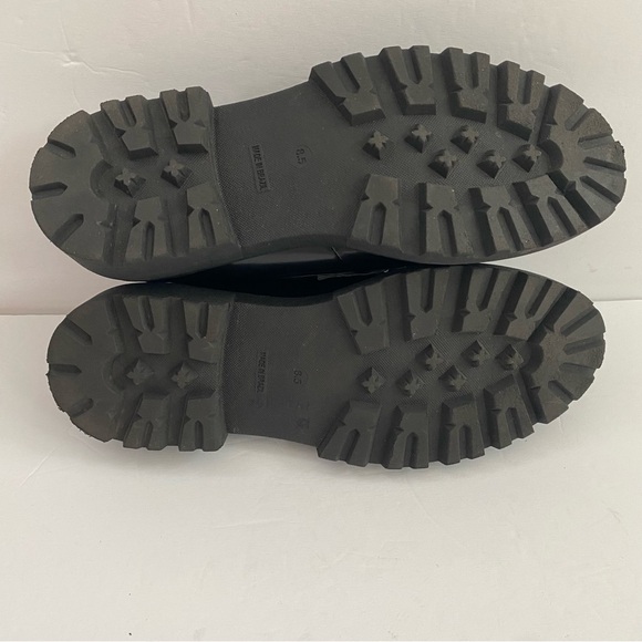 Steve Madden Makira Black Chunky Loafers with Gold Chain Size 8.5 - Picture 7 of 9